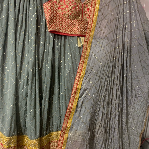 Beautiful lengha brand new - Picture 5 of 6